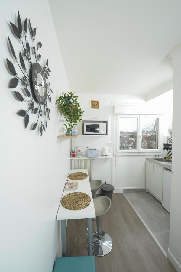 Appartement - Cosy T1 Bis, Proche De Paris Villeneuve-la-Garenne Exteriér fotografie